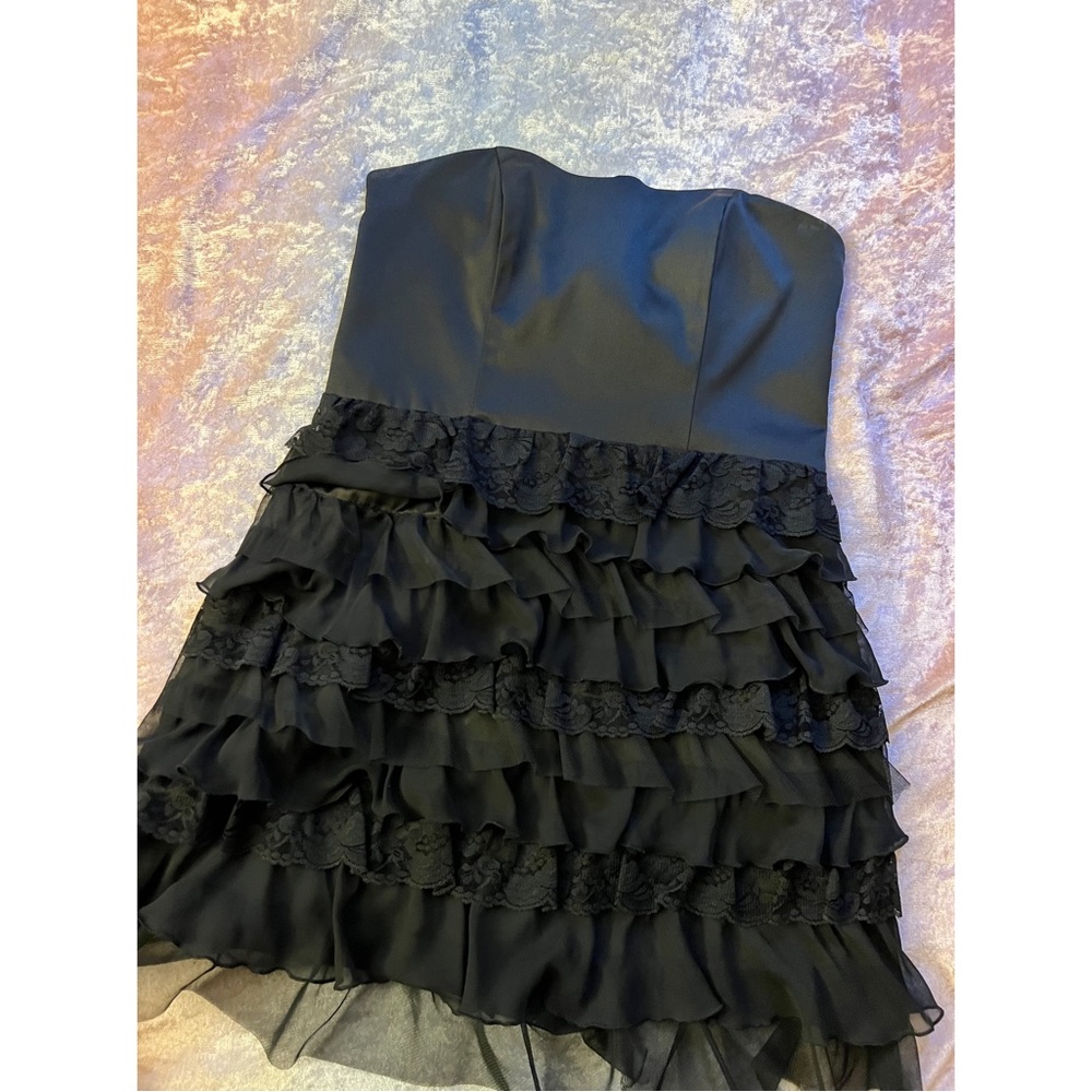 Little black cocktail dress 💃🏽